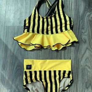 Kandi Kouture Dance Set Child Size Medium CM fits like street size 5